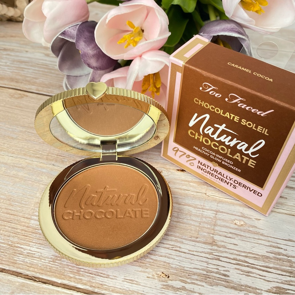 TOO FACED - CARAMEL COCOA CHOCOLATE SOLEIL BRONZER